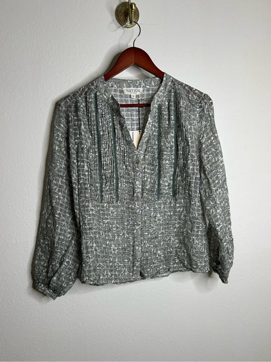 Nation LA 100% Cotton Floral Sage Green Button Down Lightweight Blouse