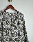 Natalie Martin 100% Silk Neutral Floral Long Sleeve Relaxed Fit Blouse