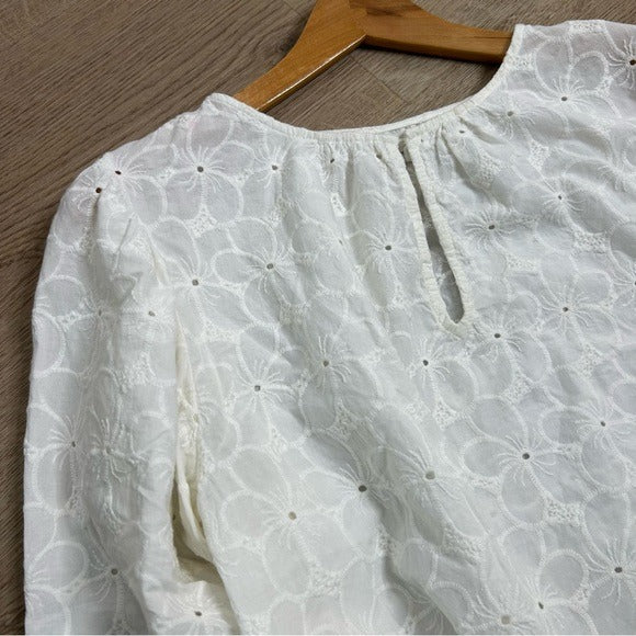 Velvet by Graham &amp; Spencer 100% Cotton Floral Embrodiered Peasant Blouse Cream