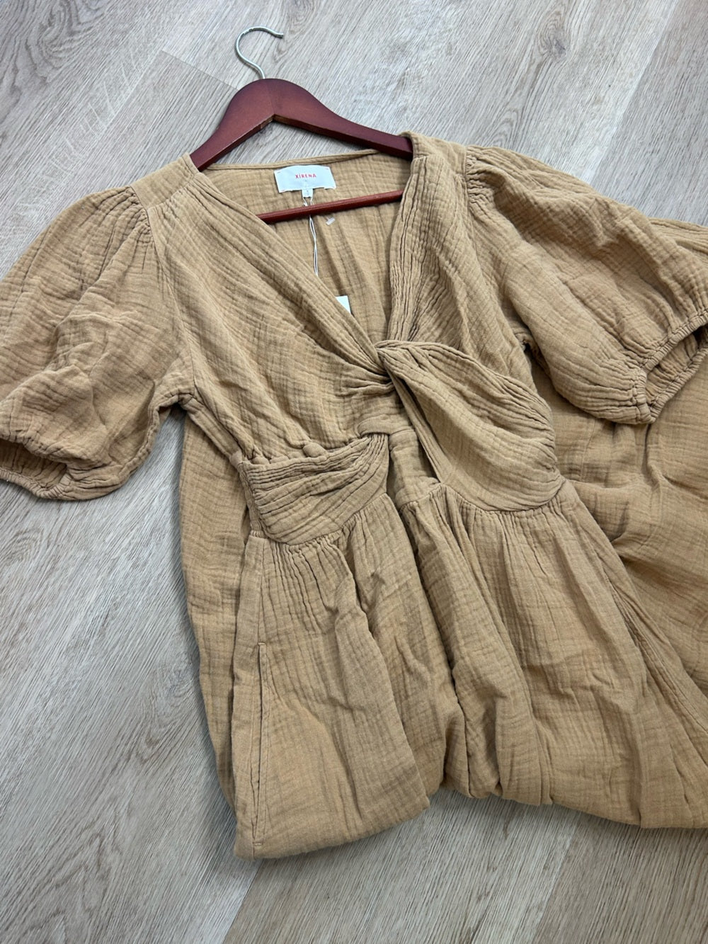Xirena 100% Cotton Lawsyn Twist Front Short Sleeve Midi Dress in Chester