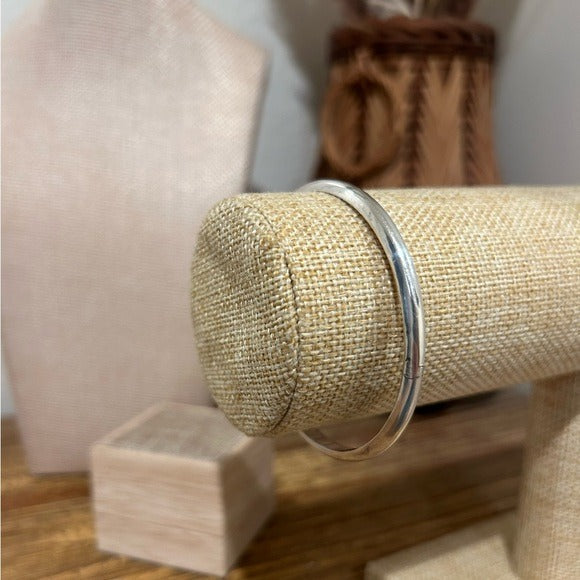 925 Sterling Silver Hinged Bangle Bracelet