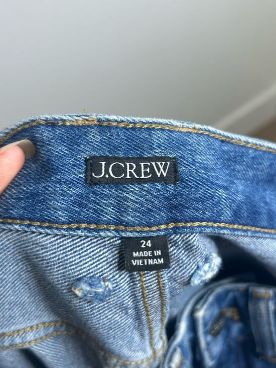 J. Crew 100% Regnerative Cotton Barrel Leg Jean in Elaine Wash