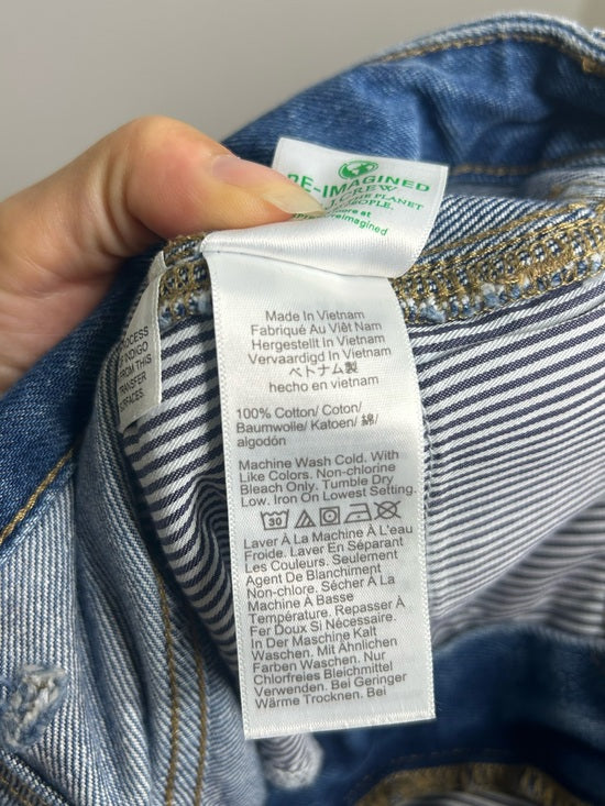 J. Crew 100% Regnerative Cotton Barrel Leg Jean in Elaine Wash