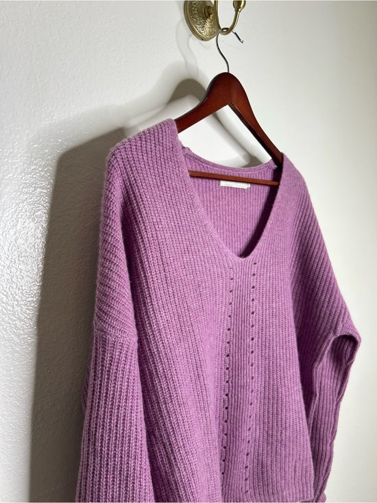 OGD 100% Cashmere Thick Knit Textured V - Neck Lavender Purple Sweater