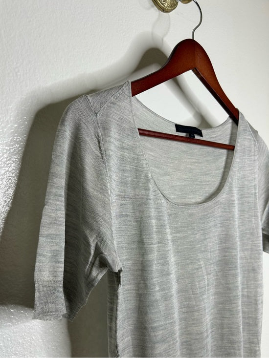 AG 100% Silk Knit Lightweight Scoop Neck Short Sleeve Gray Blouse Top