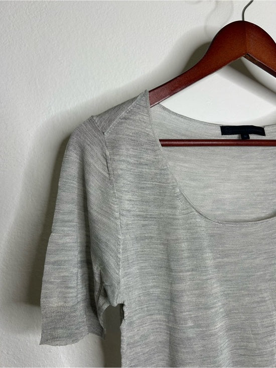 AG 100% Silk Knit Lightweight Scoop Neck Short Sleeve Gray Blouse Top