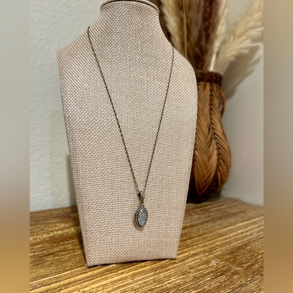 Genuine Moonstone Pendant 925 Sterling Silver Neckalce