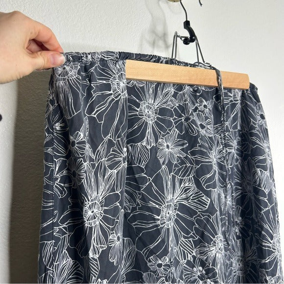 Unsubscribed Unsubscribed 100% Silk Black White Floral Tie Waist Maxi Skirt - Silk