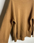 FRAME 100% Cashmere Oversized Turtleneck Sweater in Camel Heather