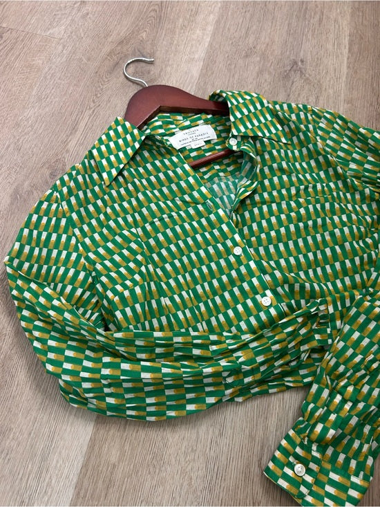Trovata Trovata 100% Cotton Green Print Button Down Long Sleeve Collared Top