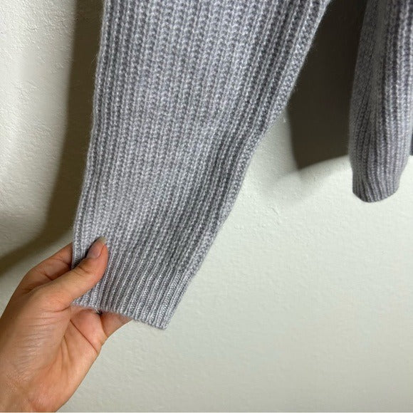 One Grey Day 100% Cashmere Textured Ribbed V - Neck Pullover Gray Sweater