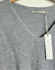 One Grey Day 100% Cashmere Textured Ribbed V - Neck Pullover Gray Sweater