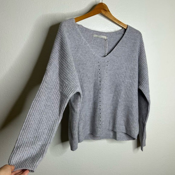 One Grey Day 100% Cashmere Textured Ribbed V - Neck Pullover Gray Sweater