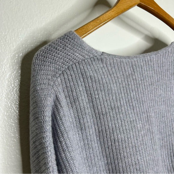 One Grey Day 100% Cashmere Textured Ribbed V - Neck Pullover Gray Sweater