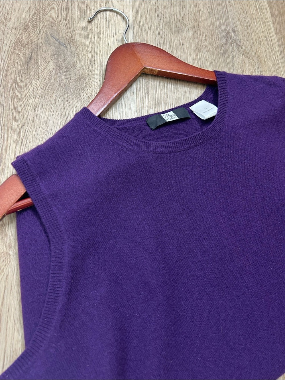 Saks Fifth Avenue 100% Cashmere Deep Purple Knit Tank Top Sweater