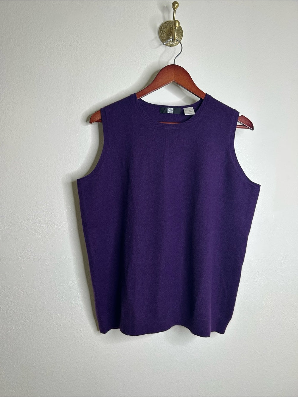 Saks Fifth Avenue 100% Cashmere Deep Purple Knit Tank Top Sweater
