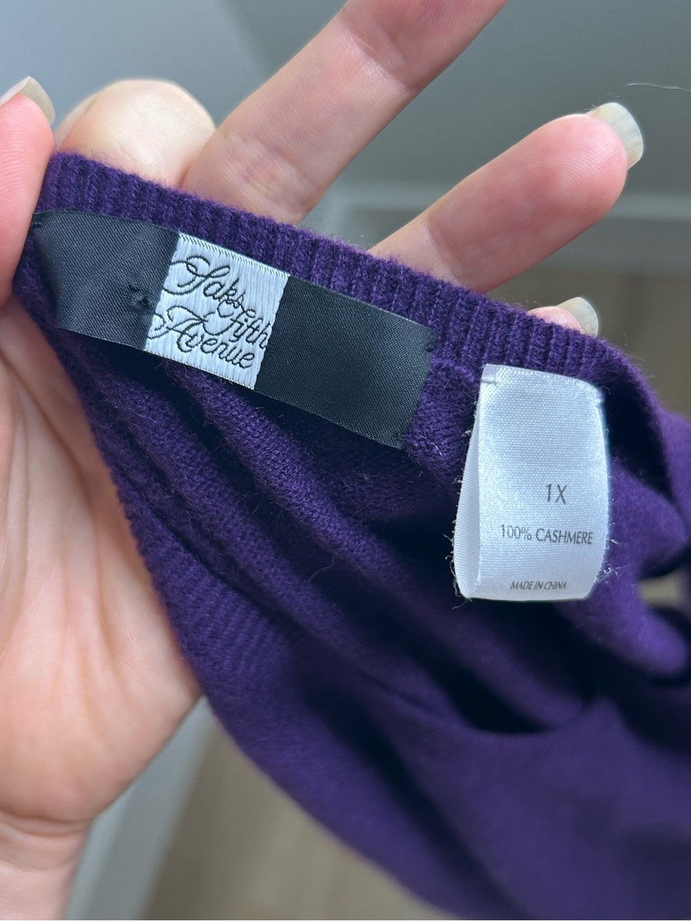 Saks Fifth Avenue 100% Cashmere Deep Purple Knit Tank Top Sweater
