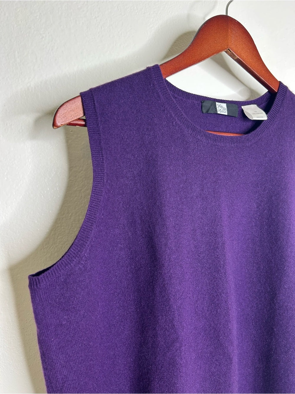 Saks Fifth Avenue 100% Cashmere Deep Purple Knit Tank Top Sweater