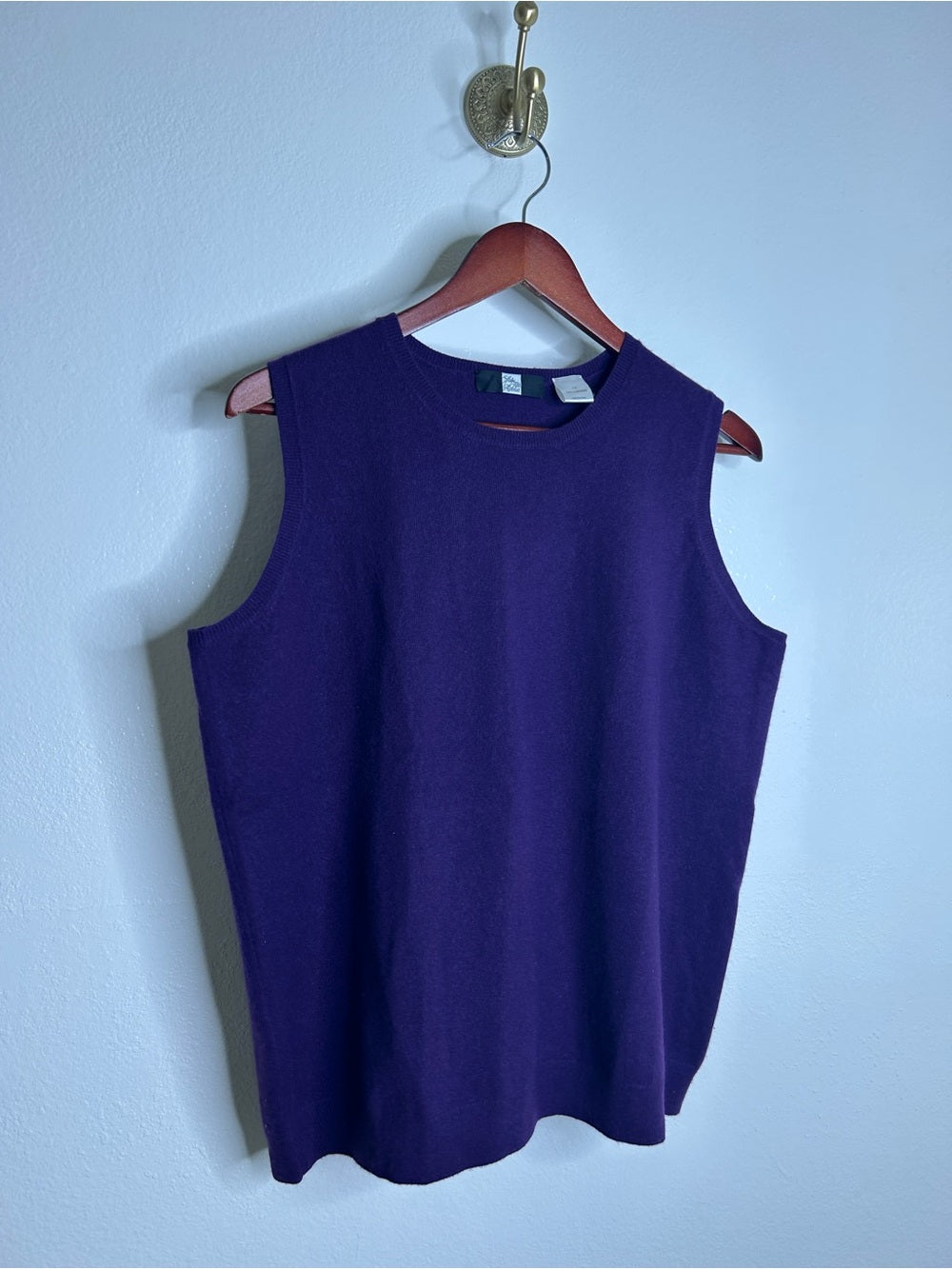 Saks Fifth Avenue 100% Cashmere Deep Purple Knit Tank Top Sweater