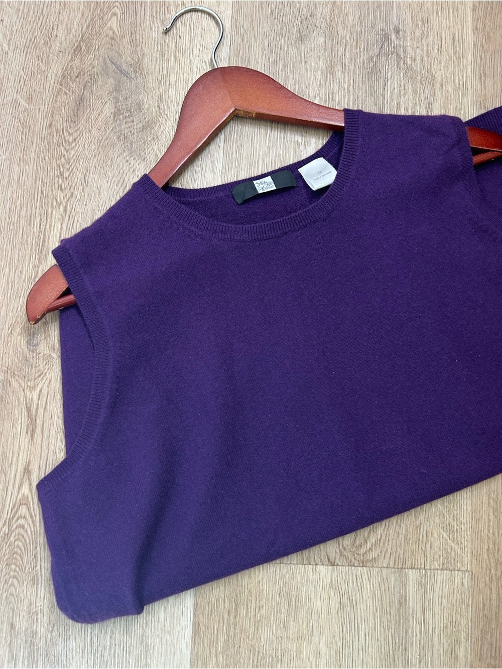 Saks Fifth Avenue 100% Cashmere Deep Purple Knit Tank Top Sweater