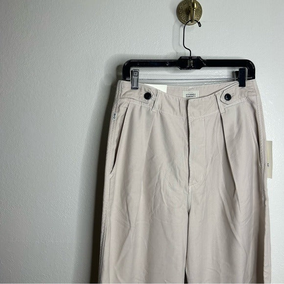 Citizens Of Humanity Citizens of Humanity 100% Cotton Payton Pleated Trouser Pant in Oysterette - Cotton