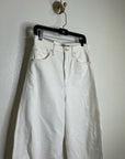 Hudson 100% Cotton White Distressed Bailey Barrel Jean Contrast Stitching