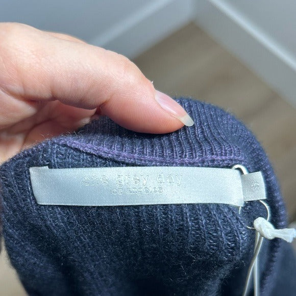 One Grey Day 100% Cashmere Blue Ribbed Two Tone Textured Pullover Sweater