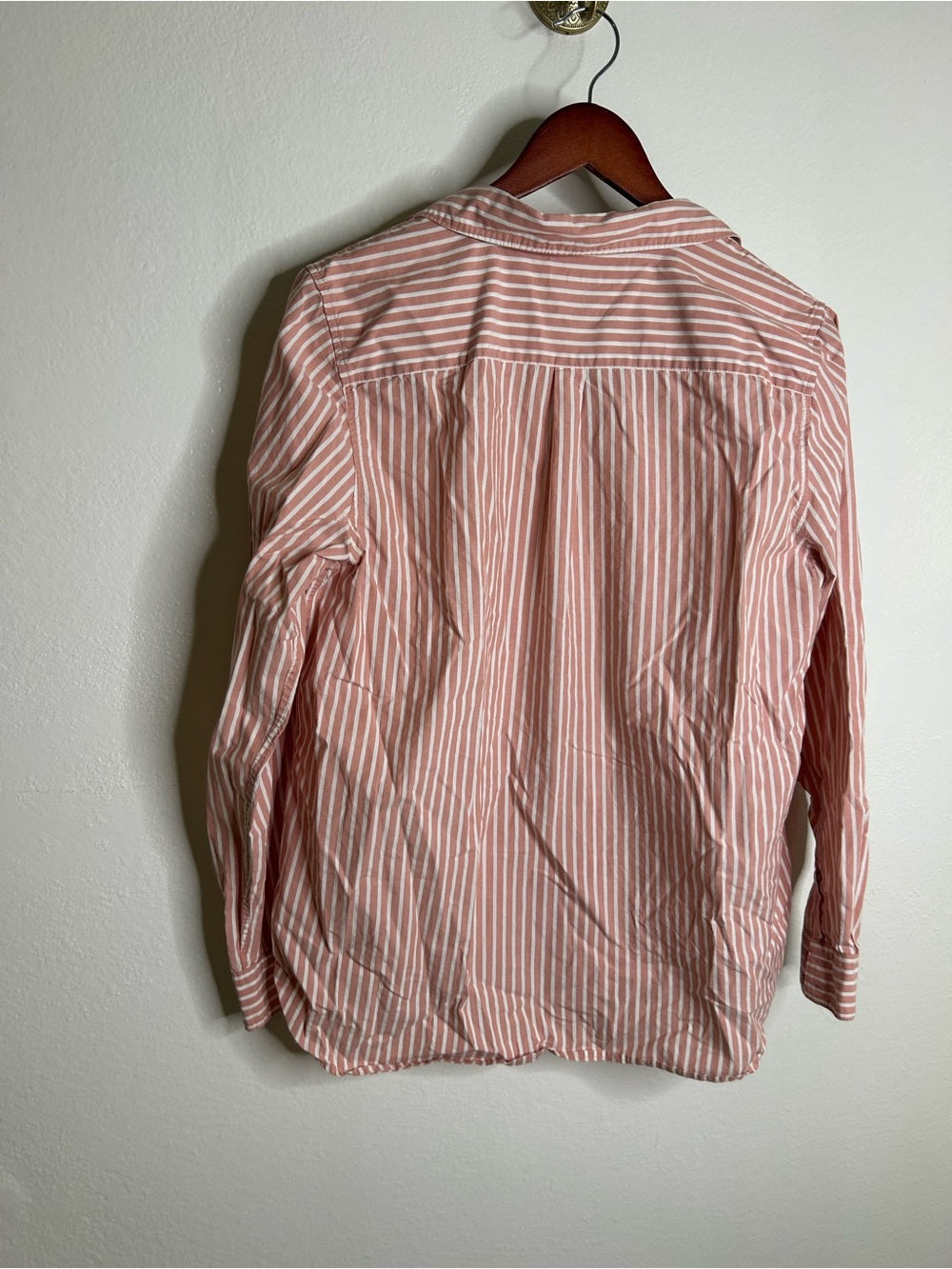 Garnet Hill 100% Organic Cotton Pink White Poplin Striped Button Down Top