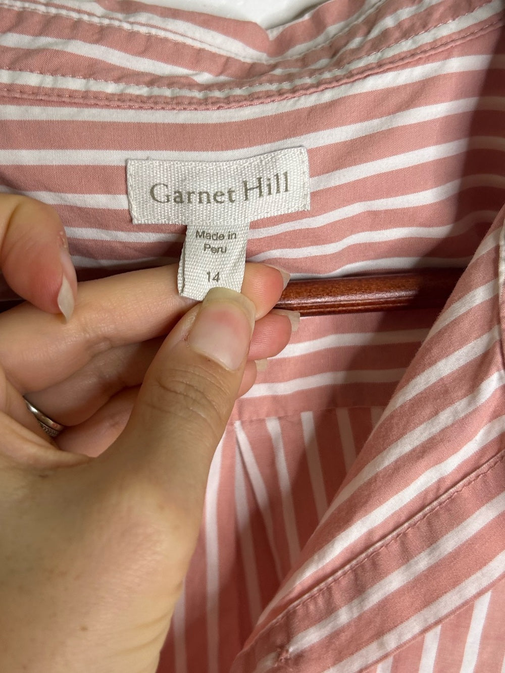 Garnet Hill 100% Organic Cotton Pink White Poplin Striped Button Down Top