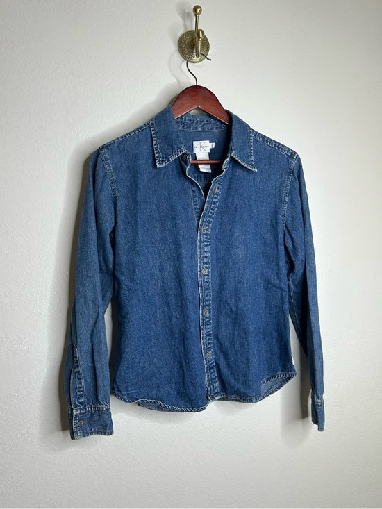 Calvin Klein 100% Cotton Denim Button Down Tailored Jean Long Sleeve Shirt