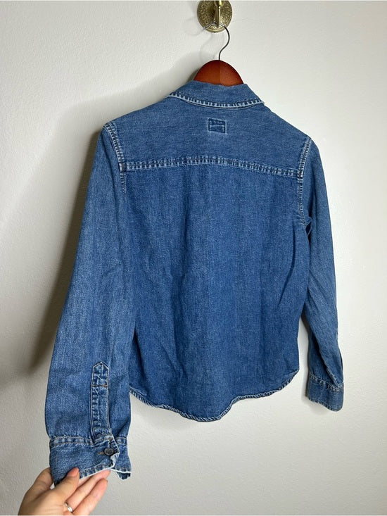 Calvin Klein 100% Cotton Denim Button Down Tailored Jean Long Sleeve Shirt