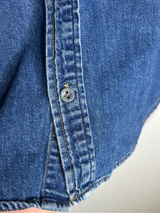Calvin Klein 100% Cotton Denim Button Down Tailored Jean Long Sleeve Shirt
