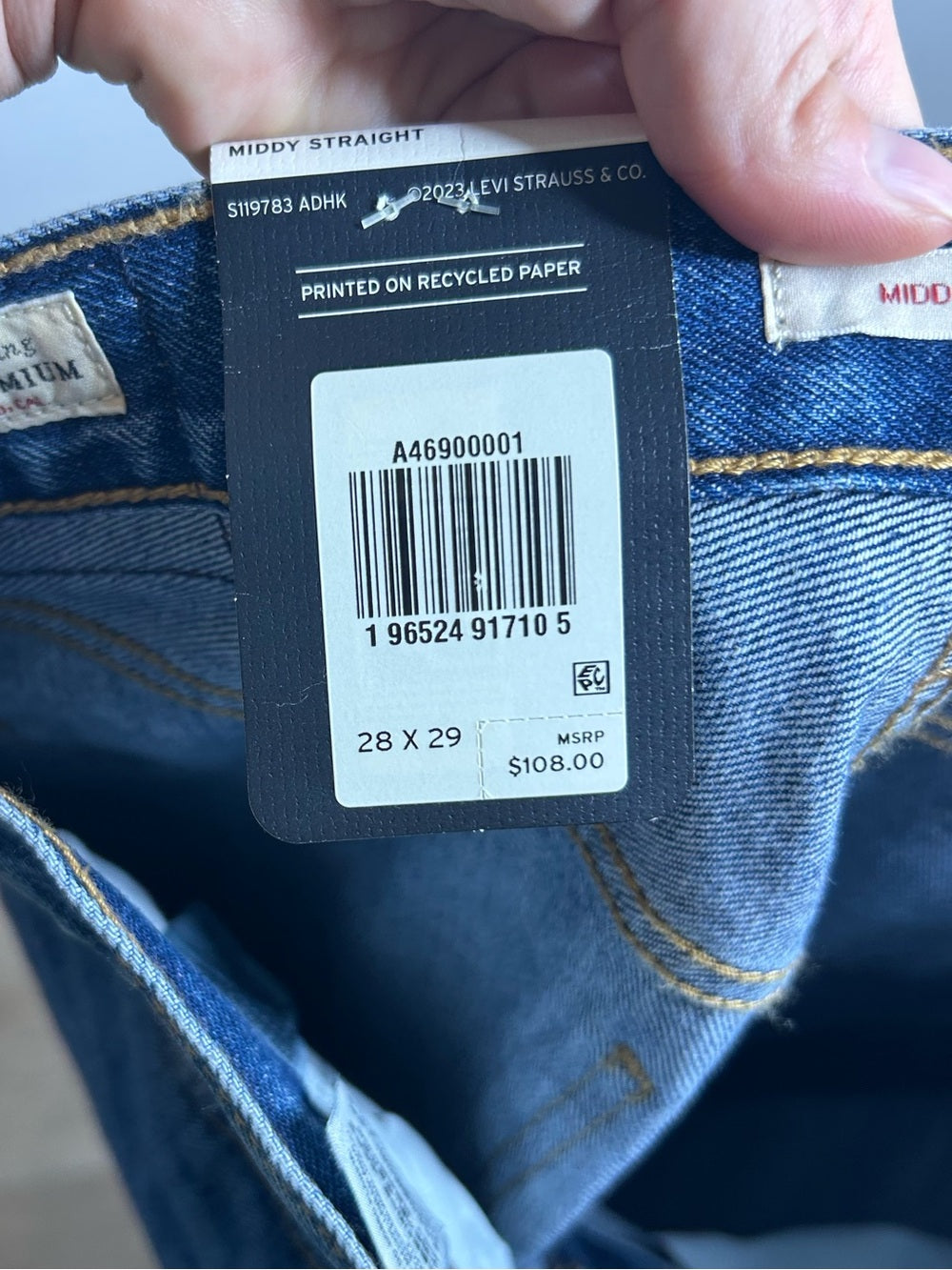 Levi's 100% Cotton Denim Middy Straight Leg Medium Wash Jean