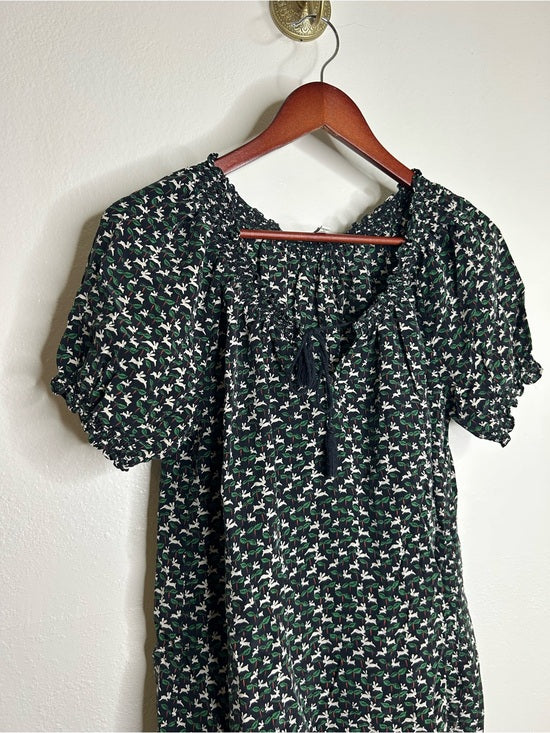 Joie 100% Silk Rabbit Carrot Novelty Print Puff Sleeve Short Sleeve Blouse Top