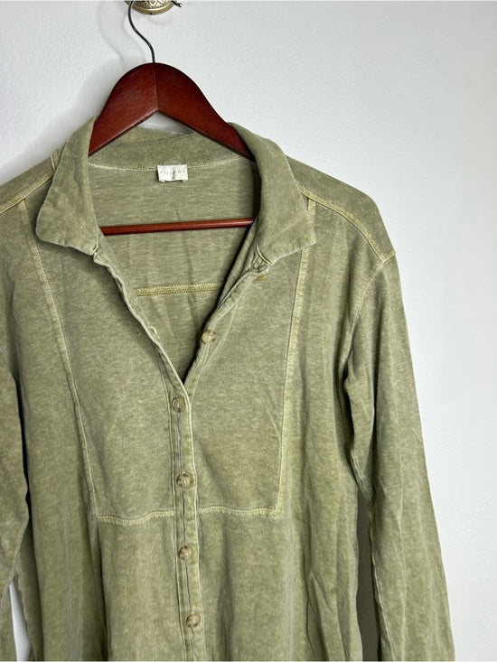 Poetry Hemp Organic Cotton Green Button Down Lightweight Long Sleeve Top