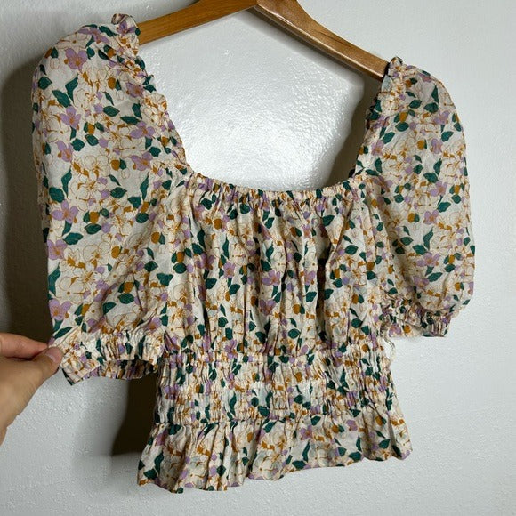 Trovata Trovata 100% Cotton Ruched Floral Babydoll Puff Sleeve Blouse - Cotton