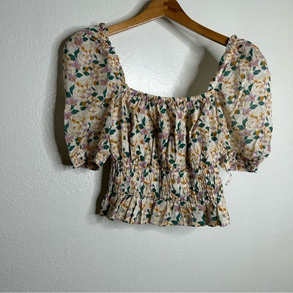 Trovata Trovata 100% Cotton Ruched Floral Babydoll Puff Sleeve Blouse - Cotton