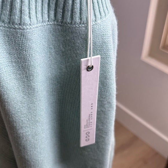 One Grey Day 100% Cashmere Teal Blue Turtleneck Tunic Sweater
