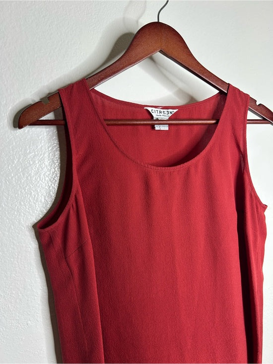 Citron Santa Monica 100% Silk Red Textured Boxy Fit Scoop Neck Tank Top
