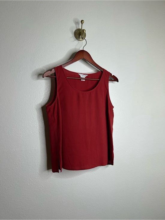 Citron Citron Santa Monica 100% Silk Red Textured Boxy Fit Scoop Neck Tank Top - Silk