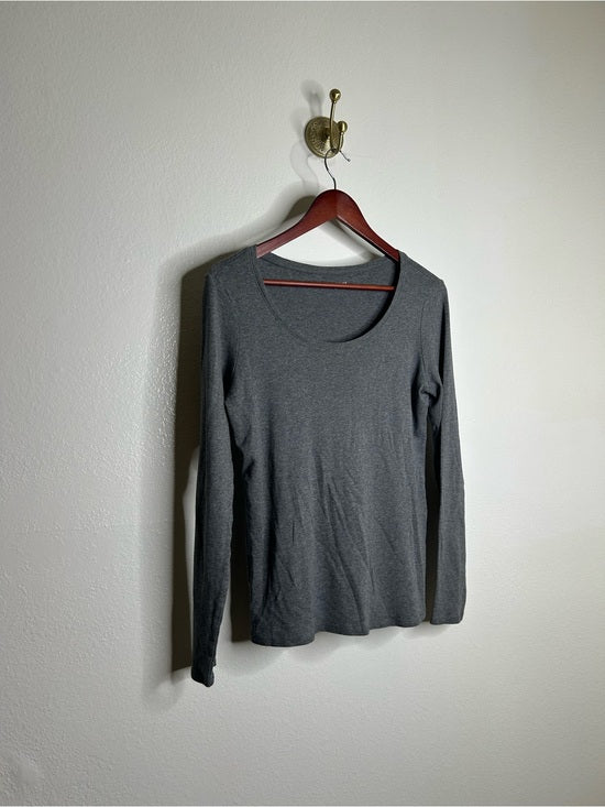 Eileen Fisher 100% Organic Cotton Gray Scoop Neck Long Sleeve T - Shirt Top