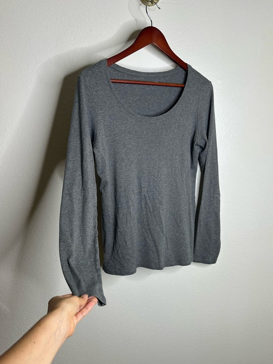 Eileen Fisher 100% Organic Cotton Gray Scoop Neck Long Sleeve T - Shirt Top