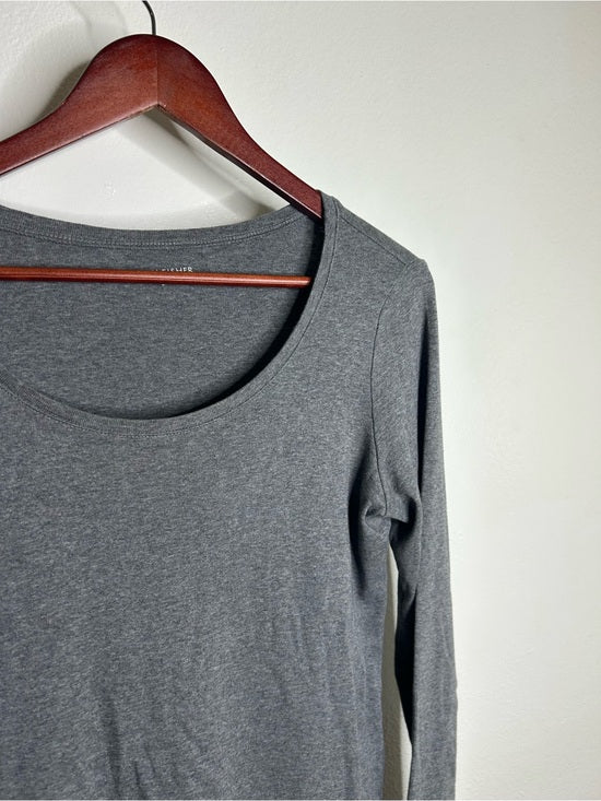 Eileen Fisher 100% Organic Cotton Gray Scoop Neck Long Sleeve T - Shirt Top