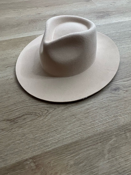 Gigi Pip 100% Australian Wool Tan Wesley Wide Brim Fedora Hat