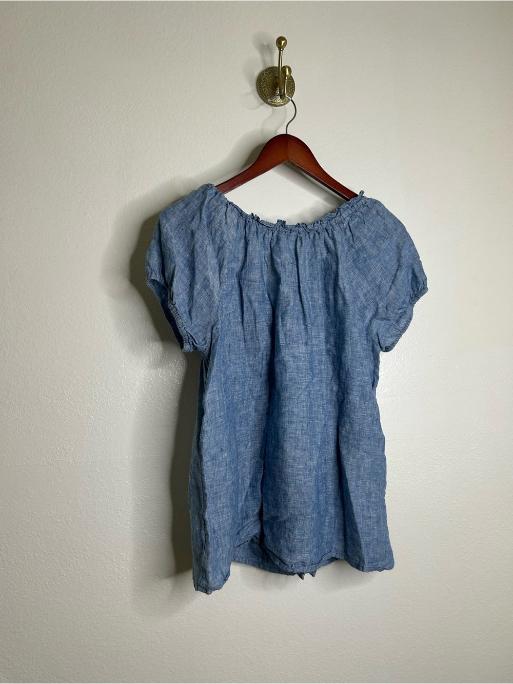 Sanctuary 100% Linen Blue Scoop Neck Babydoll Style Button Down Blouse