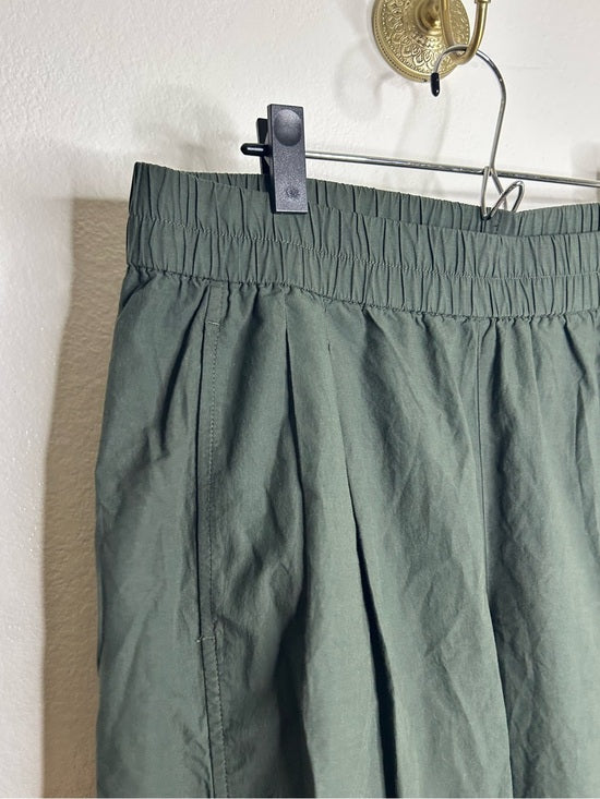 Eileen Fisher 100% Organic Cotton Army Green Barrel Cropped Ankle Pant