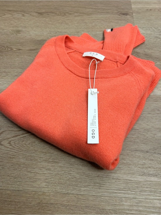 One Grey Day 100% Cashmere Sloan Bright Coral Lightweight Pullover Sweater