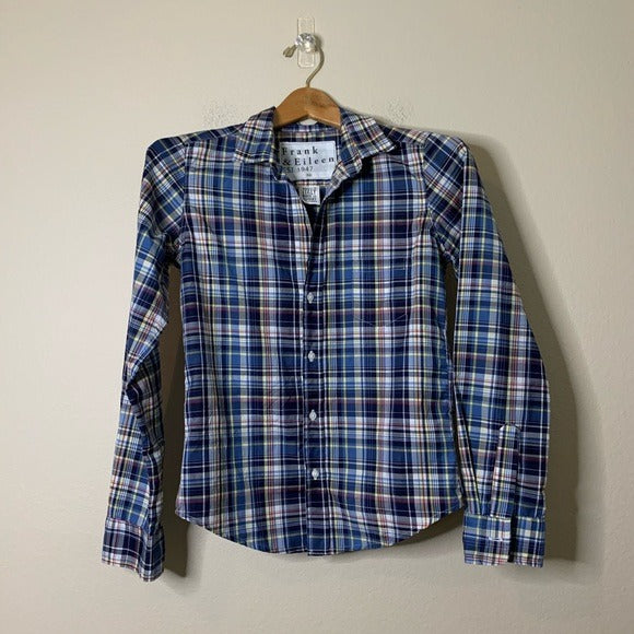 Frank &amp;amp; Eileen Frank &amp;amp; Eileen 100% Cotton Barry Plaid Button - Down Top - Cotton