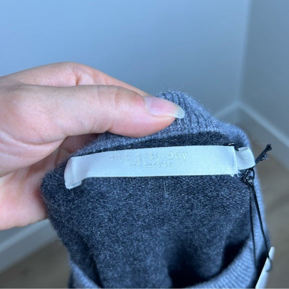 One Grey Day 100% Cashmere Grey Cutout Two Tone Sweater