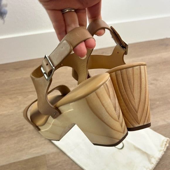 Nisolo All Day Wooden Tan Leather Heeled Clog Sandal